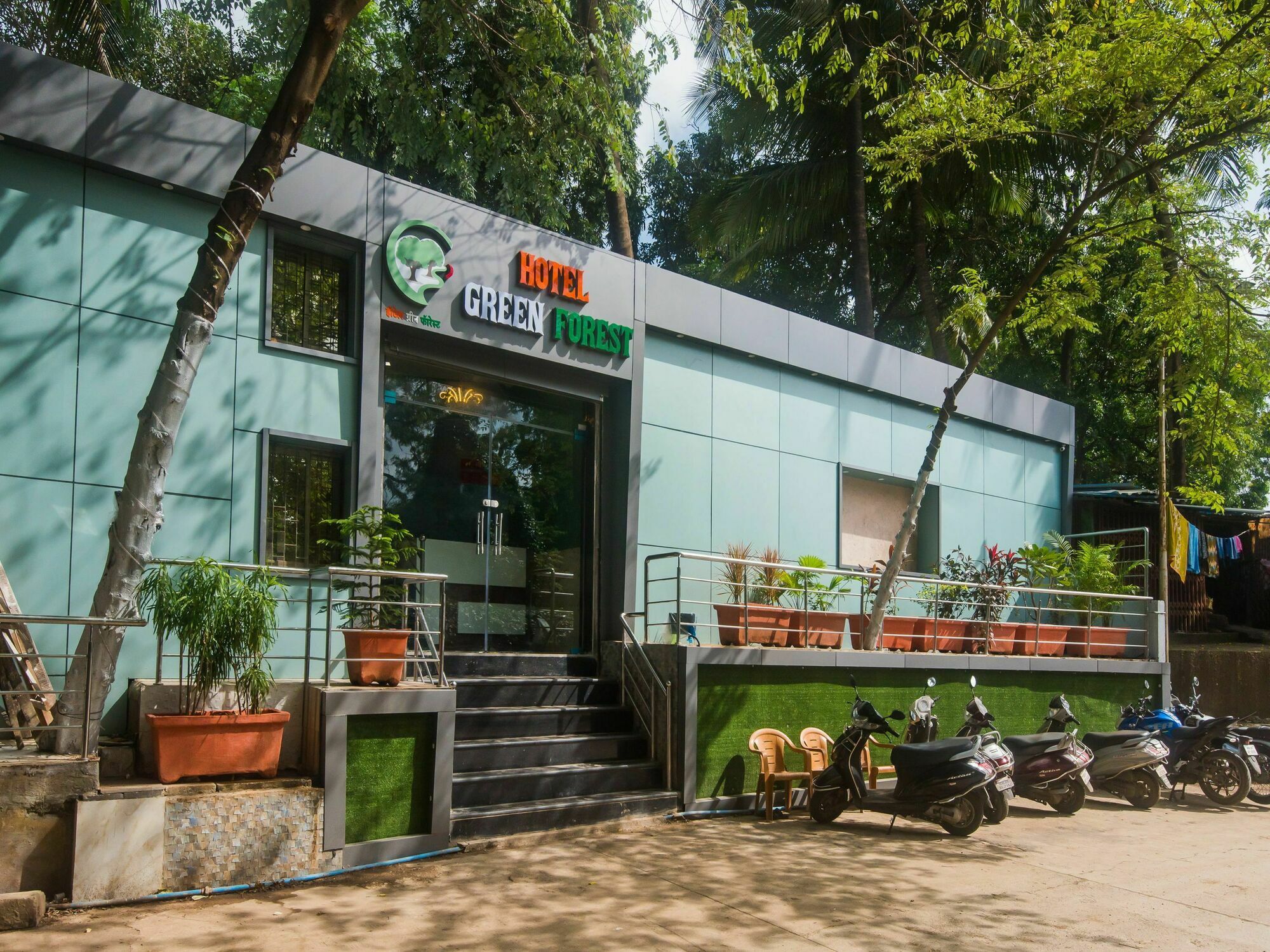 Hotel O Greenforest Near Airport Road Metro Station Mumbai Eksteriør bilde
